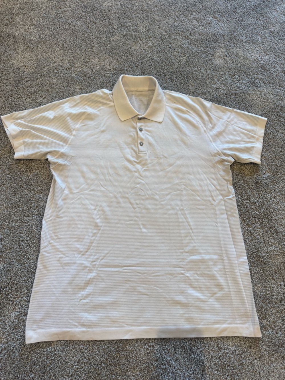 Men’s Lululemon metal vent tech shirt XL